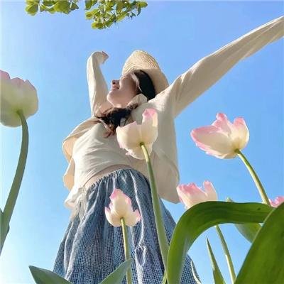 漂浮于太空的教室